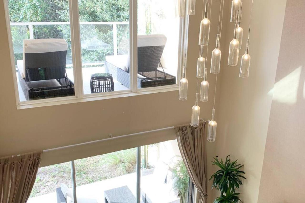 Luxury Townhouse Located Next To Holiday home Orlando