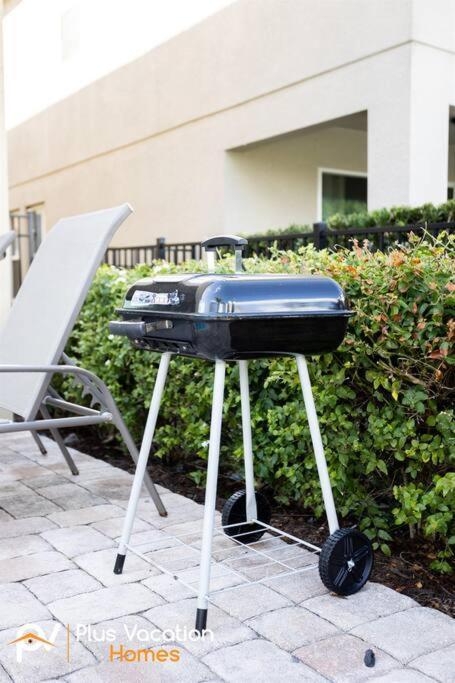 Multiple Family 23 Roomsfree Pool/spa Orlando
