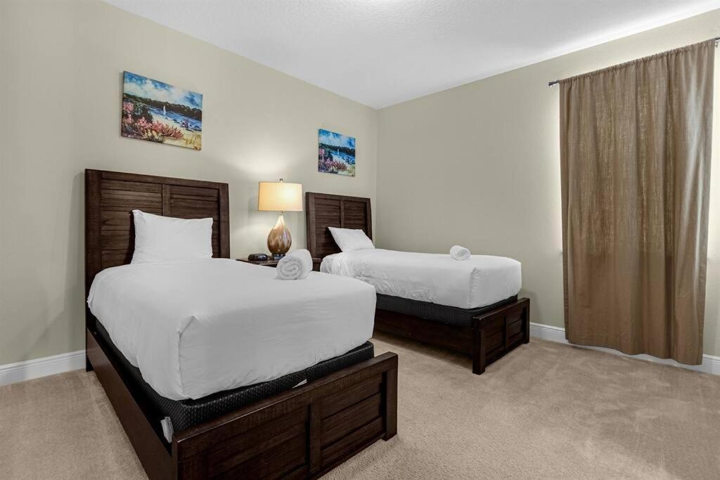 Holiday home Multiple Family 23 Roomsfree Pool/spa Orlando