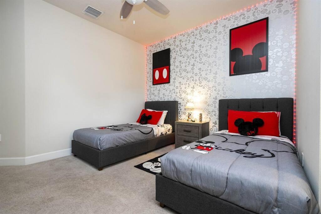 Mickey Mouse Magical Townhome Near - Ser01