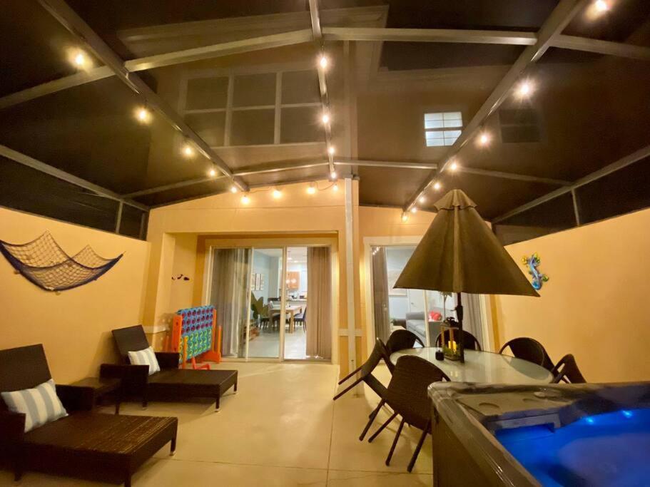 Villa Find Your Cozy 8 Minutes Near And Universal