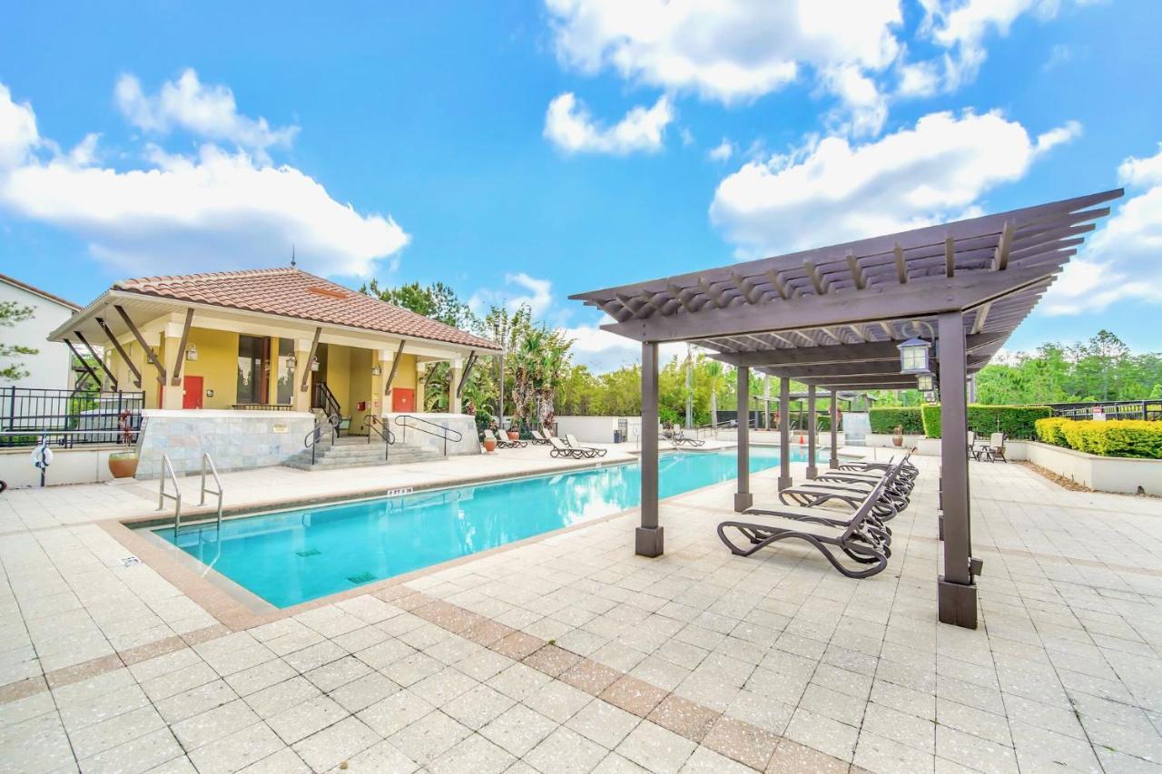 Modern 4br Townhome- Access - Near *