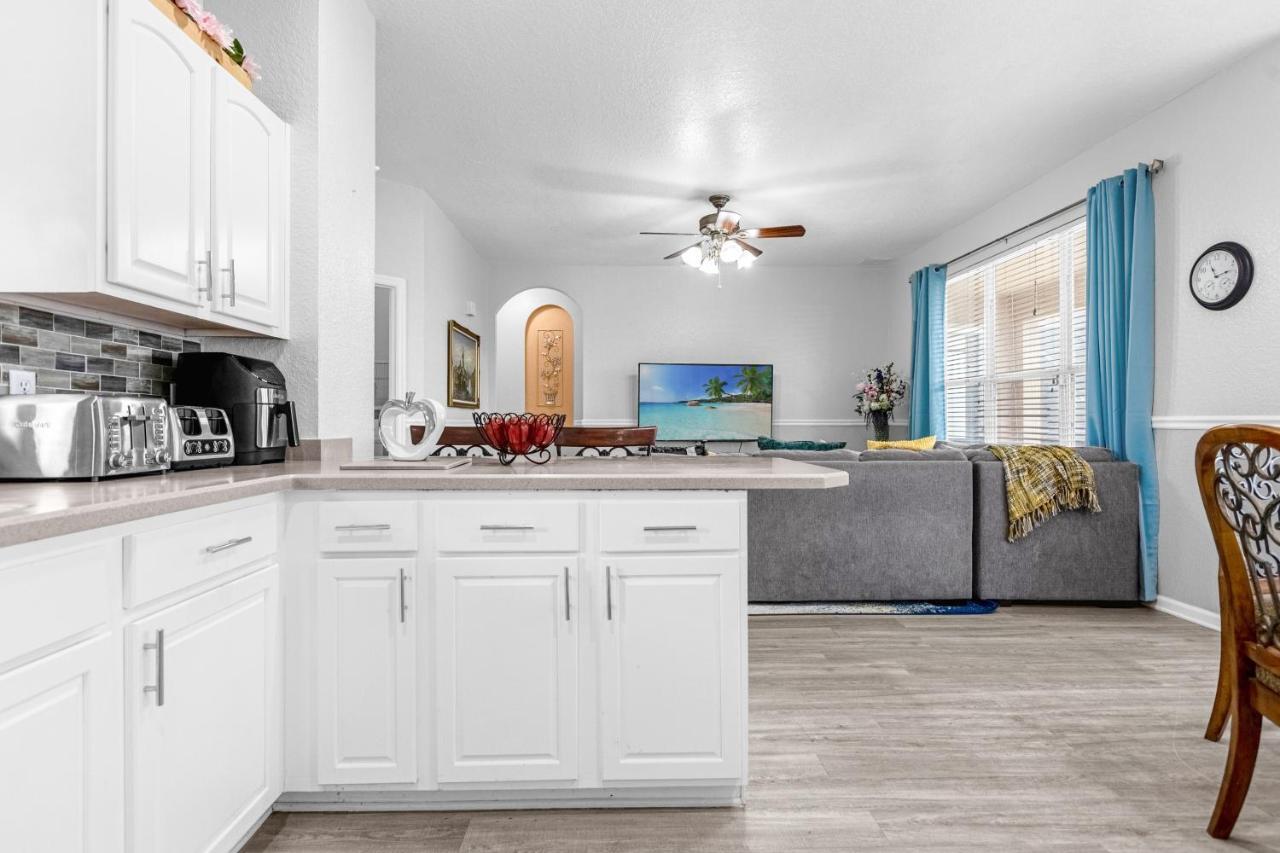 Lovely 7br Windsor Hills 5 Min To Disney