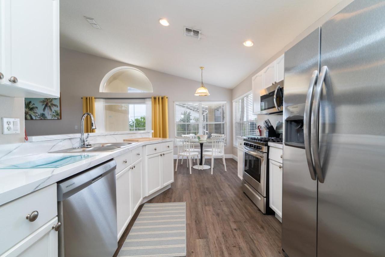 15405bvd - Bay Vista Place