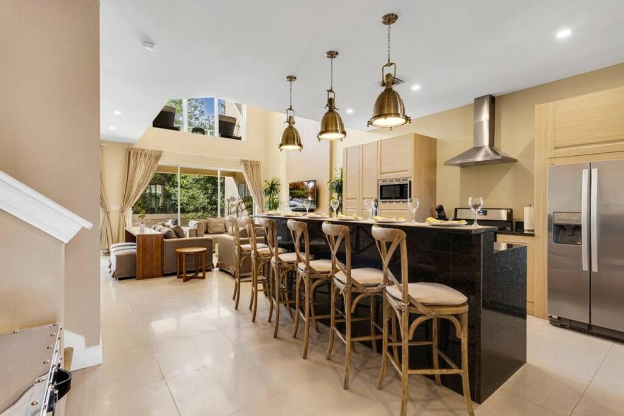 Holiday home Luxury Townhouse Located Next To *