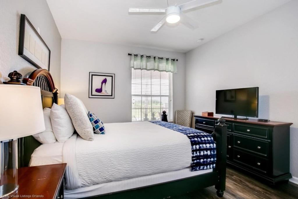 View 3 Bedroom In Vista Cay * Orlando