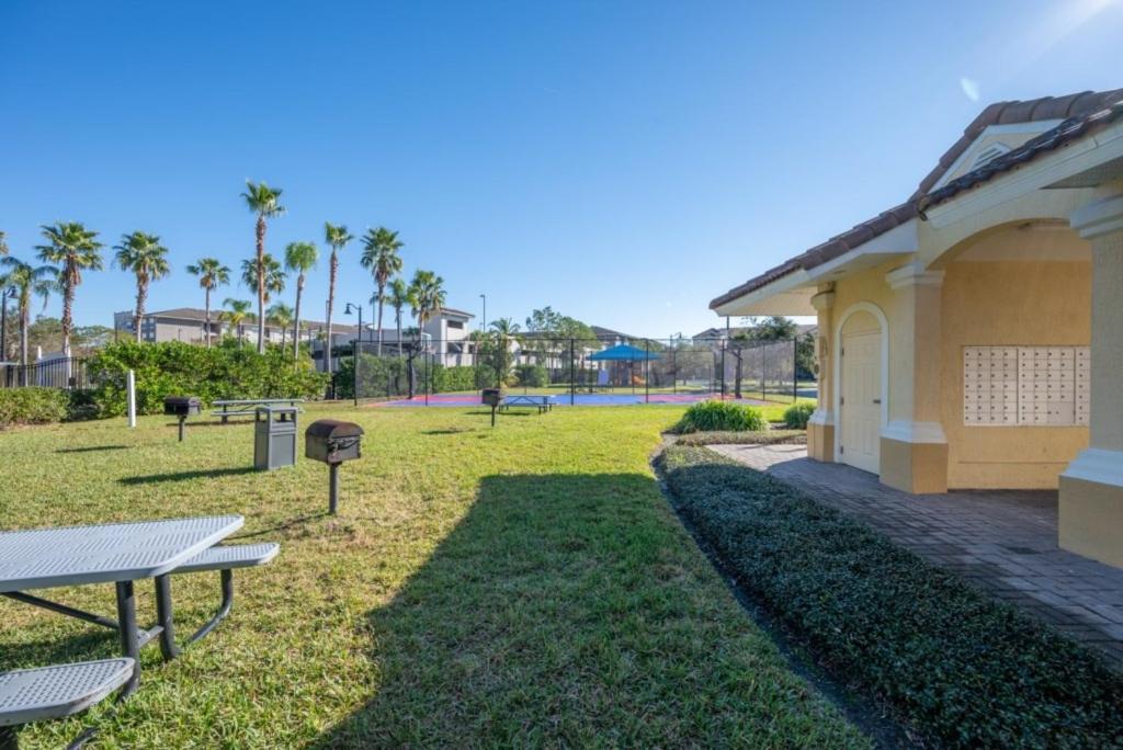 View 3 Bedroom In Vista Cay