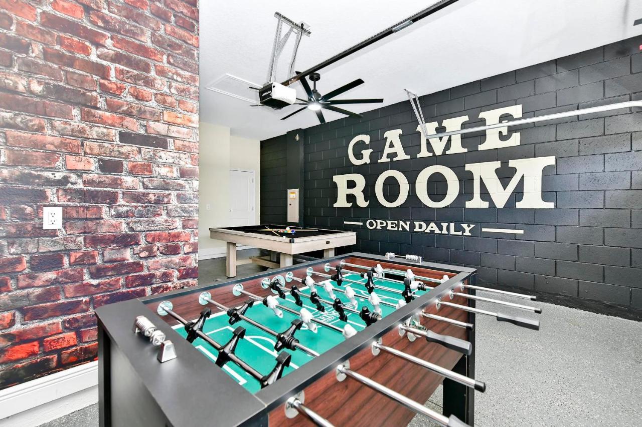 Pristine With Pool And Foosball Near World By Rentyl - 7755wl Orlando
