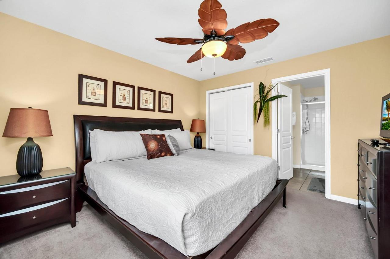 Private Screened Pool Home, Amenities Galore! *
