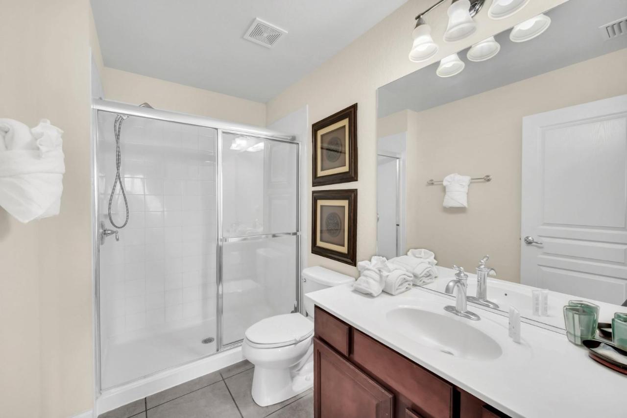 Private Screened Pool Home, Amenities Galore! *