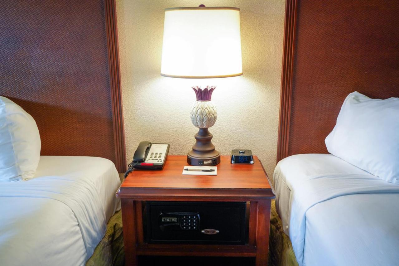 Hotel Rosen Closest To Universal Orlando