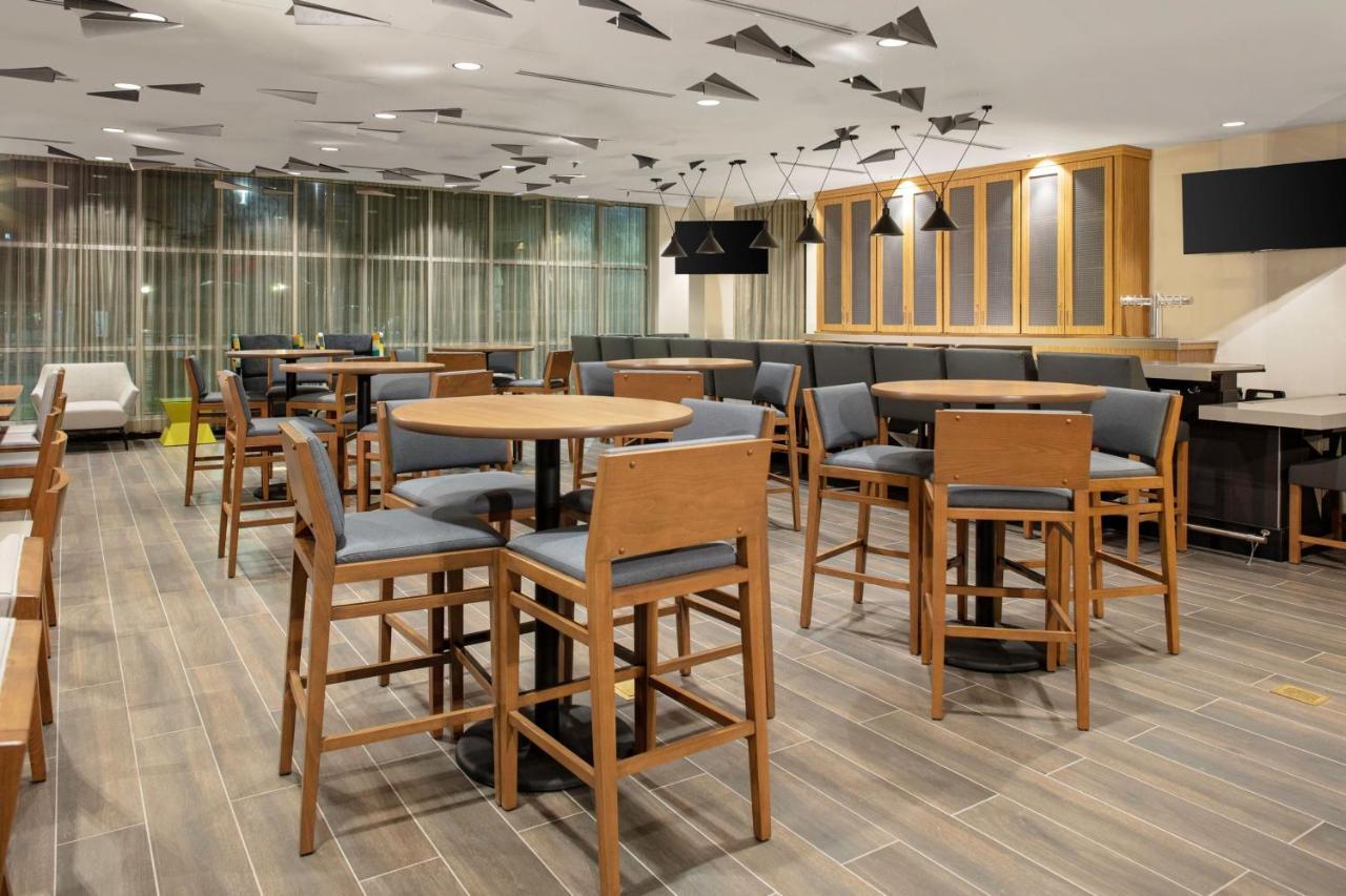 Towneplace By Marriott Airport Hotel 3*