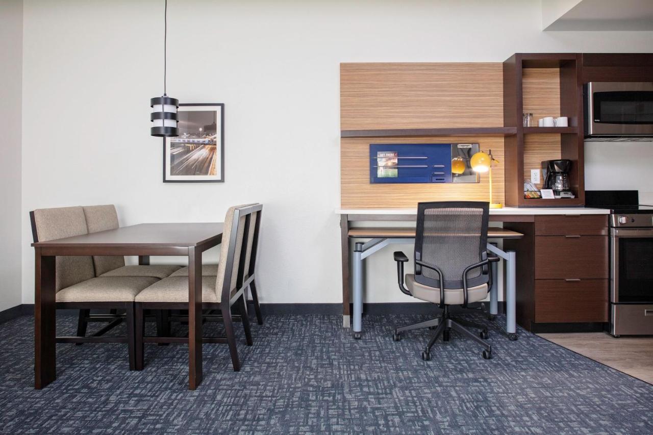 Towneplace By Marriott Airport Hotel Orlando