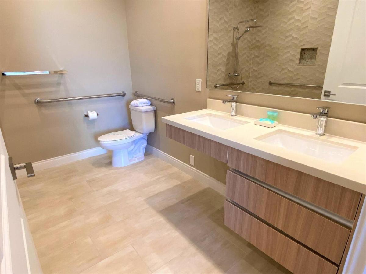 Holiday home Accessibility Certified Stunning W4 Bd Orlando