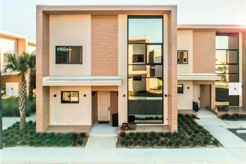 Accessibility Certified Stunning W4 Bd *