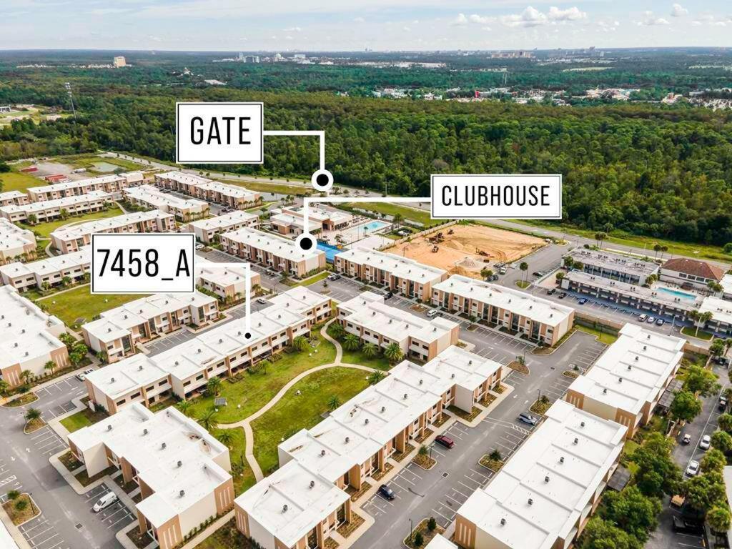 Holiday home 7458 Magic Village 3suites 8guests Jacuzzi 8 Min Orlando