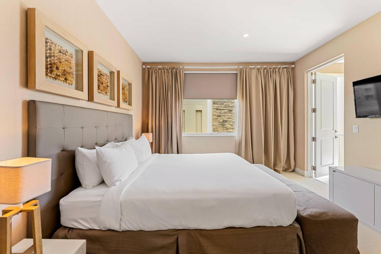 7639 Magic Village Luxury 3suites Near 192 Holiday home Orlando