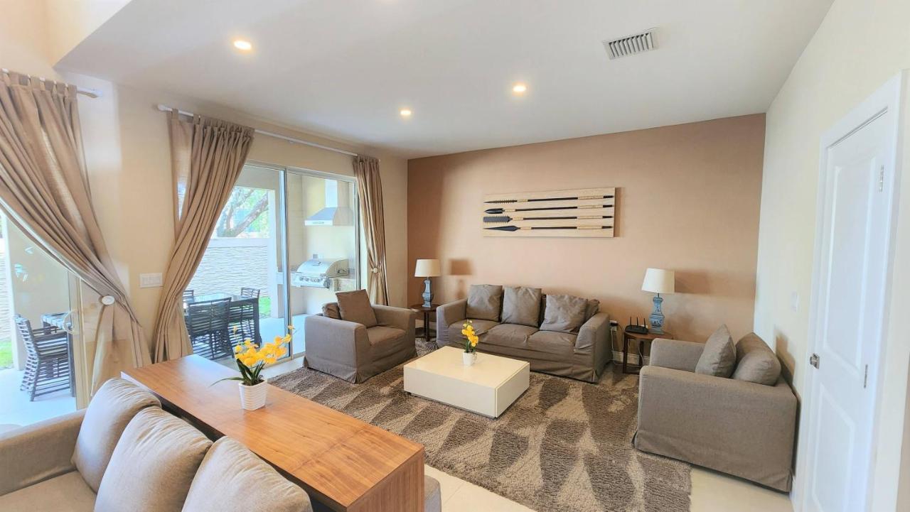 7639 Magic Village Luxury 3suites Near 192 Orlando