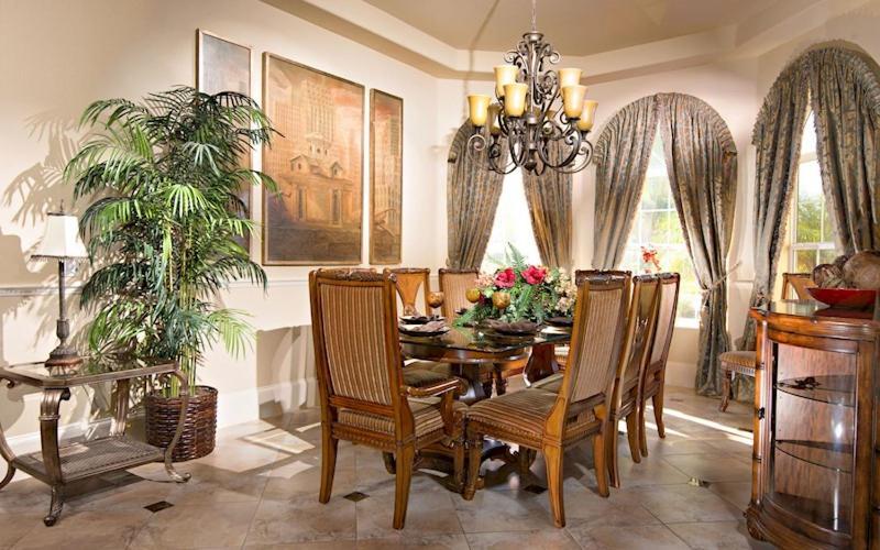 Apartment Lakeside Villa: Opulent 8br Paradise In St. Georges Manor, Formosa Gardens, Fl Orlando
