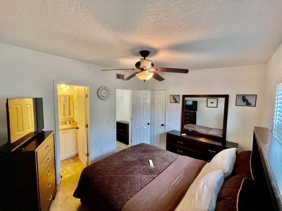 Holiday home Cozy Modest Near Universal Studios/volcanobay *