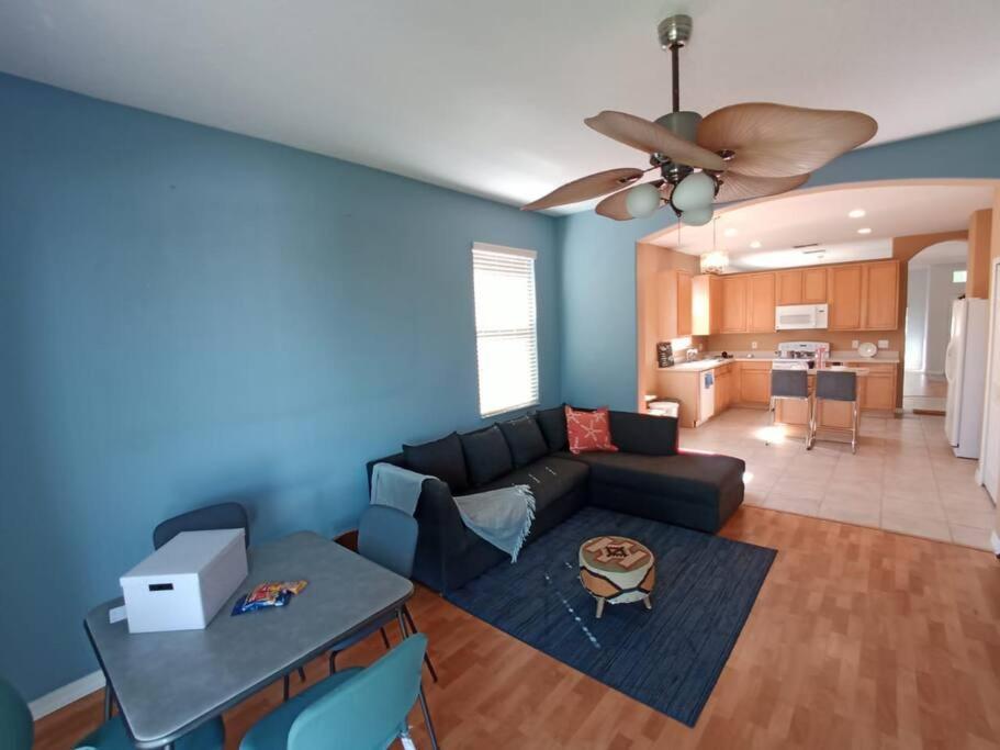 Close To Disney. Big House With Backyard Holiday home *