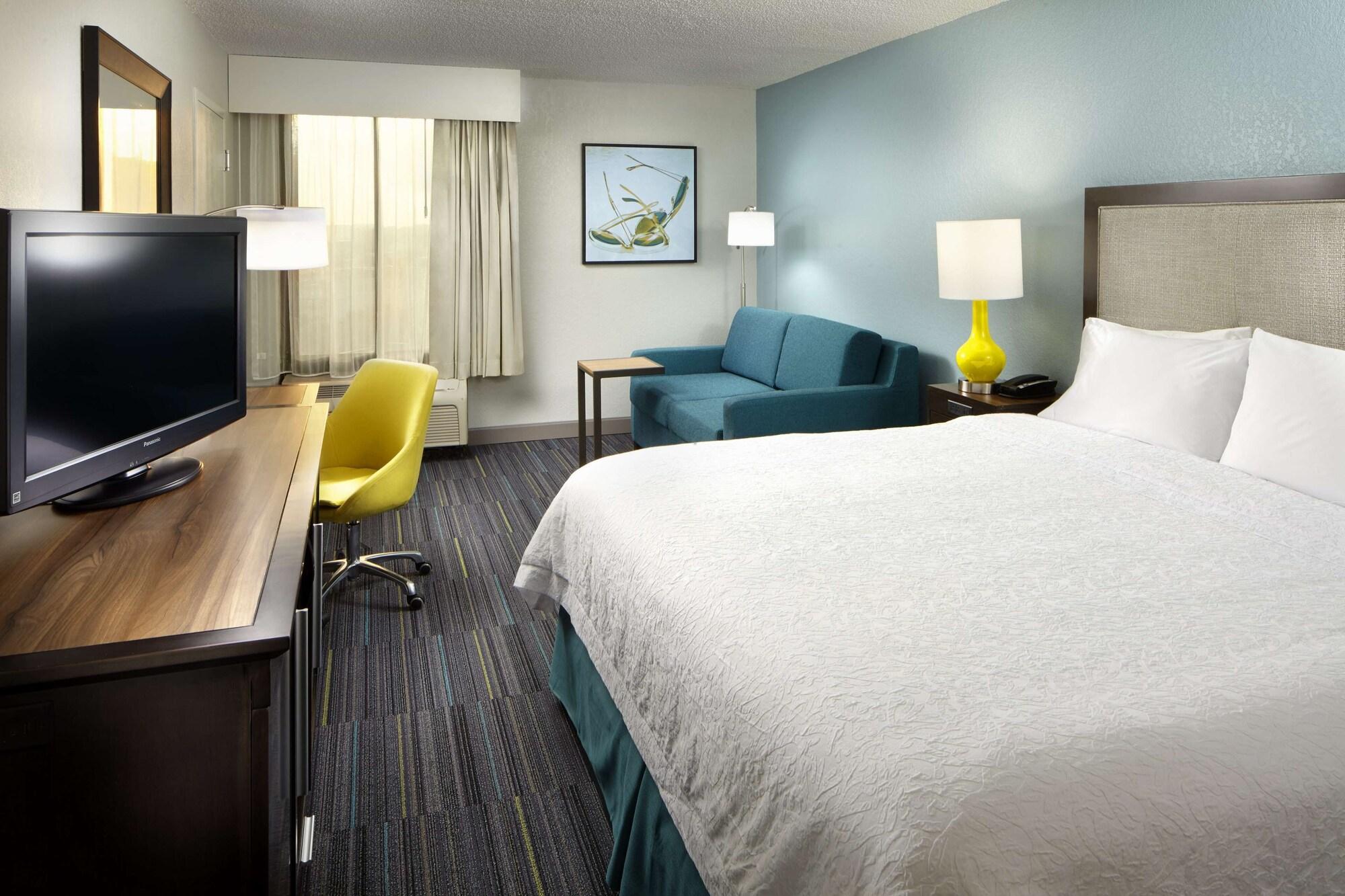 Hotel Hampton Near Universal Blv/international Dr 3*