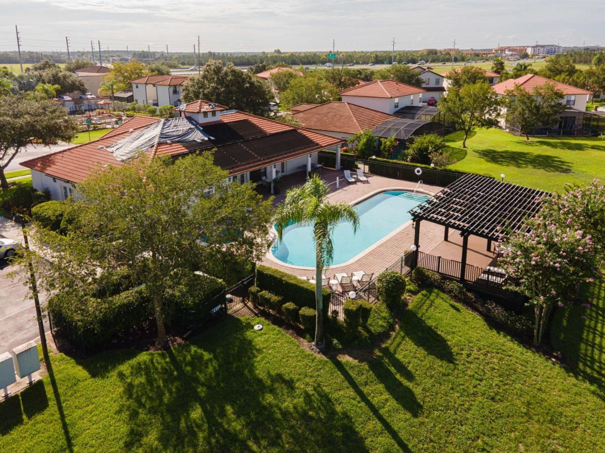 Villa Affordable 4 Bedroom Luxury Near Disney/private Pool/arcade/game *