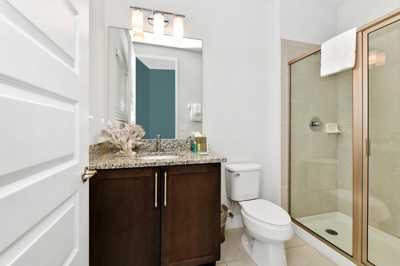 Elegant With Private Pool Near By Encore At Reunion By Rentyl - 7610wi Holiday home