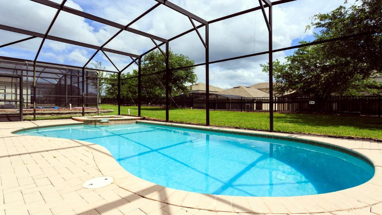 Cozy 6br W/ Private Pool In Windsor Hills *