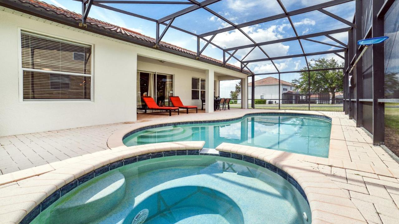 Cozy 5br W/game Pool Orlando