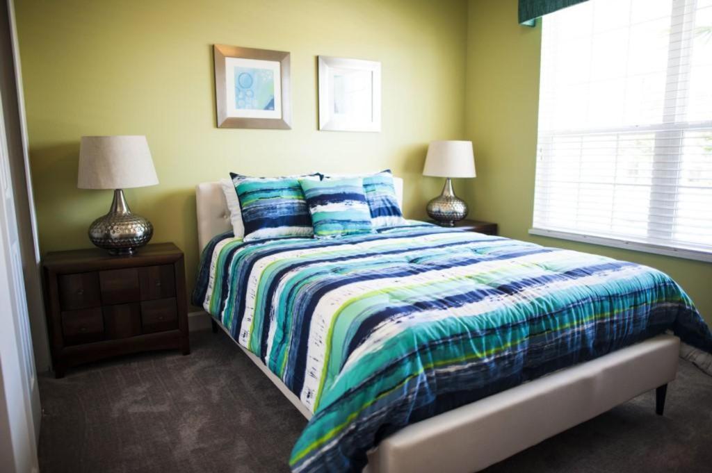 3 Bedrooms Pool Retreat Close To *