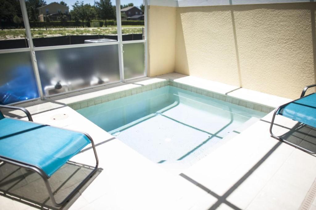 3 Bedrooms Pool Retreat Close To Orlando