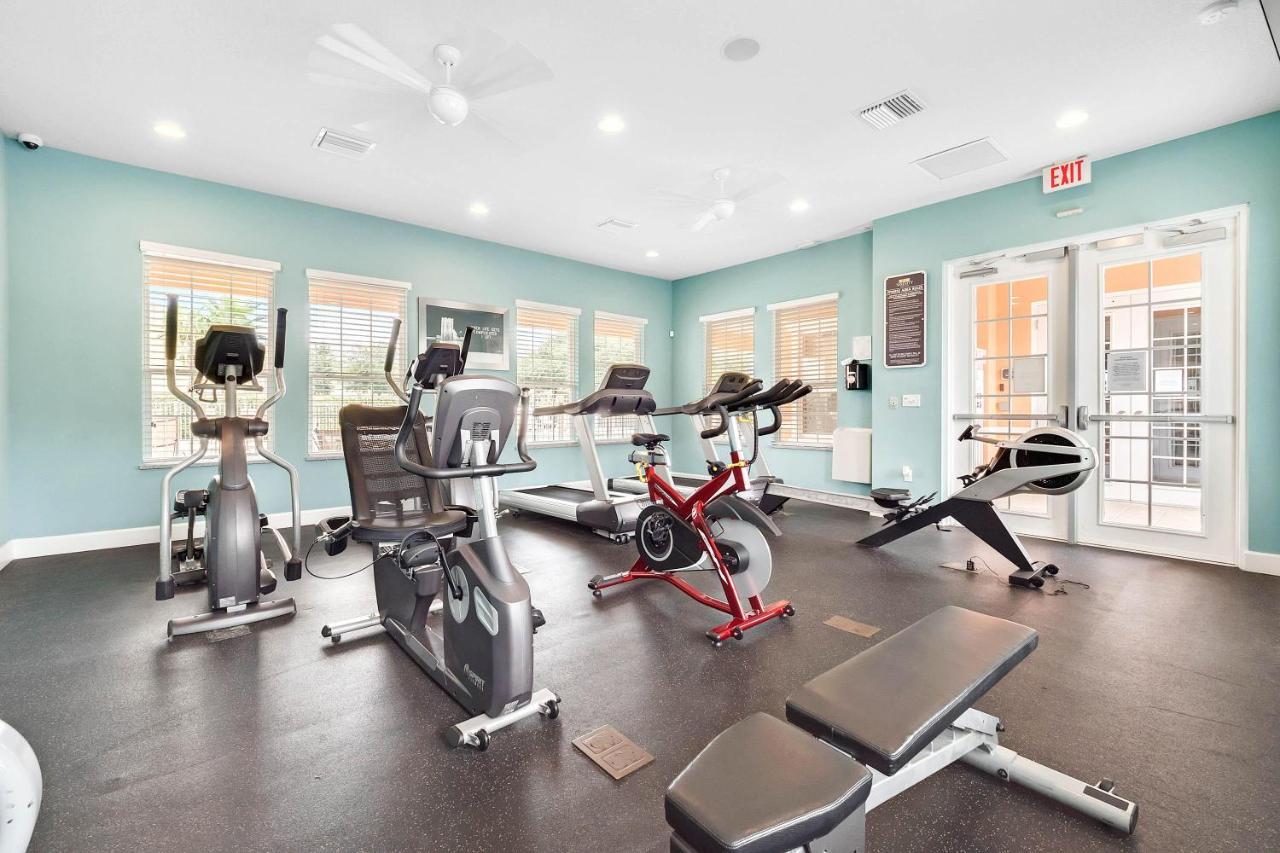 Affordable Pool 3 Bed 3 Bath Apartment Orlando