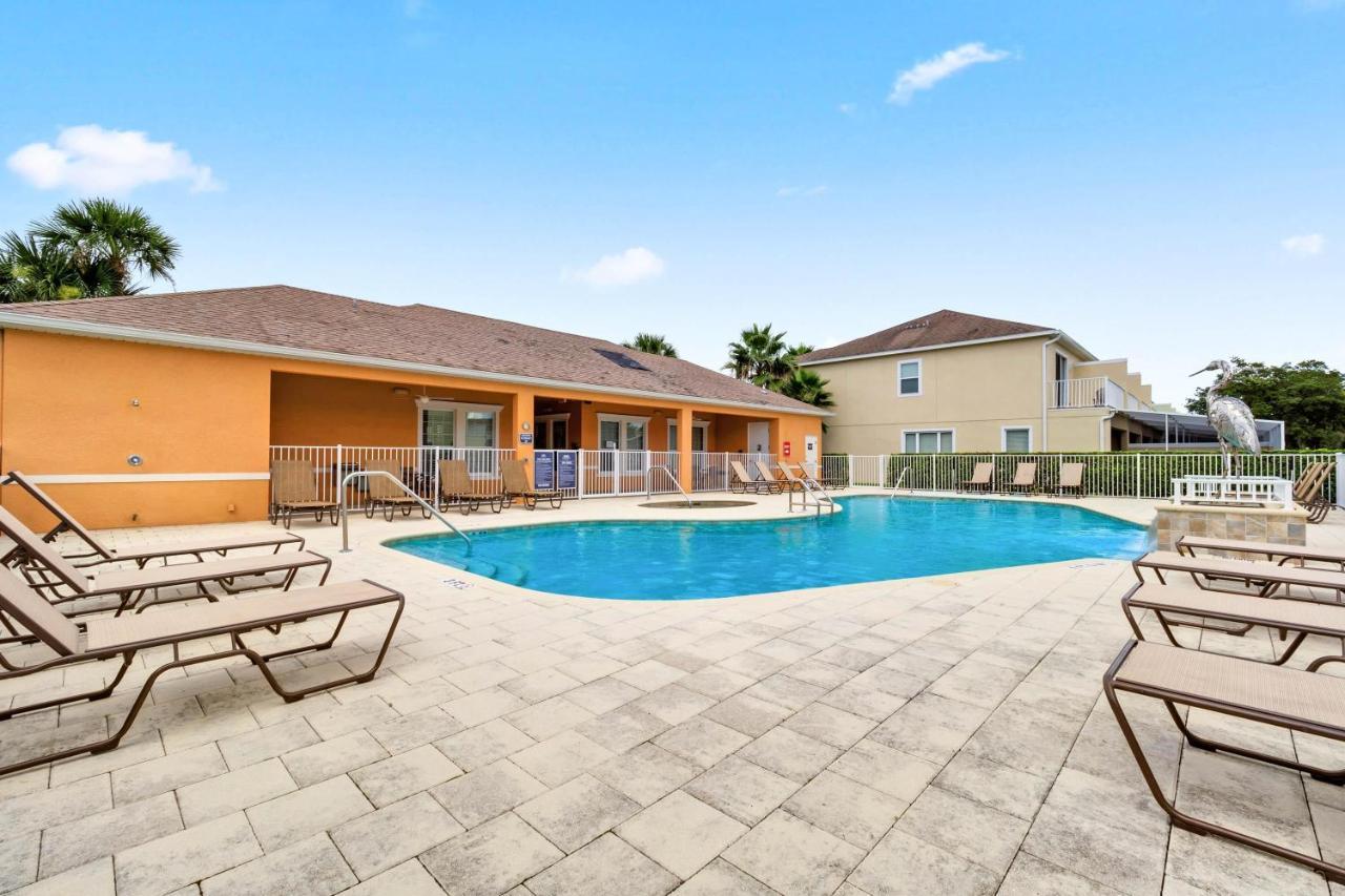 Affordable Pool 3 Bed 3 Bath