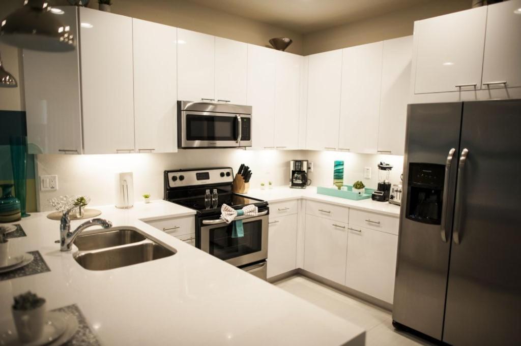 Apartment 3 Bedrooms Pool Retreat Close To *