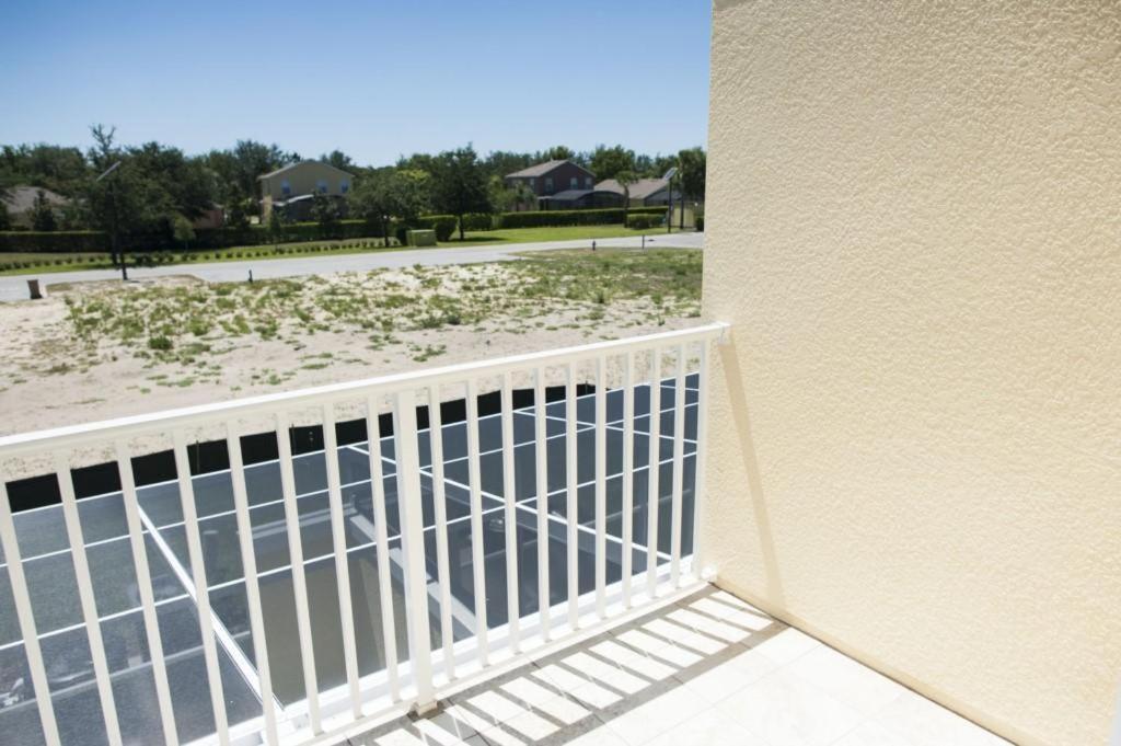 3 Bedrooms Pool Retreat Close To Orlando