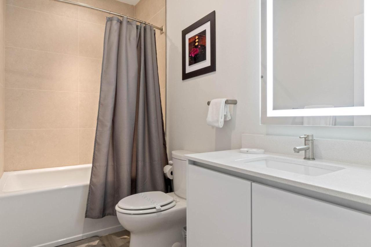 3 Bedrooms Pool Hidden Forest Amenities Apartment Orlando