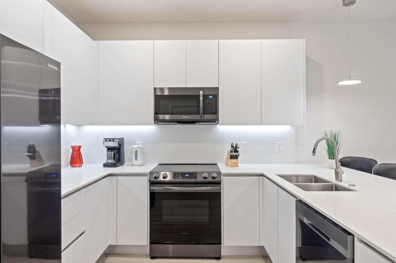 3 Bedrooms Pool Hidden Forest Amenities Apartment