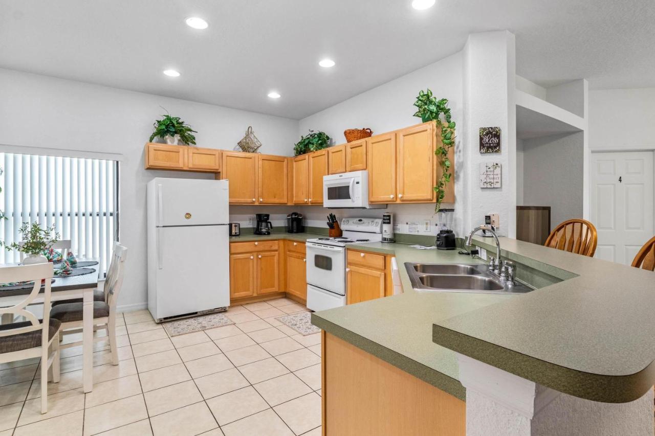 4 Bedrooms Pool Gated Of High Grove