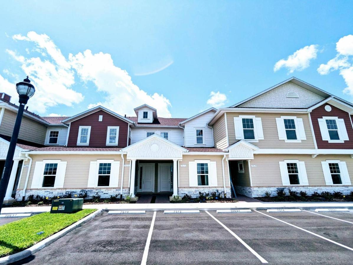 Brand New 3 5 Min To Holiday home