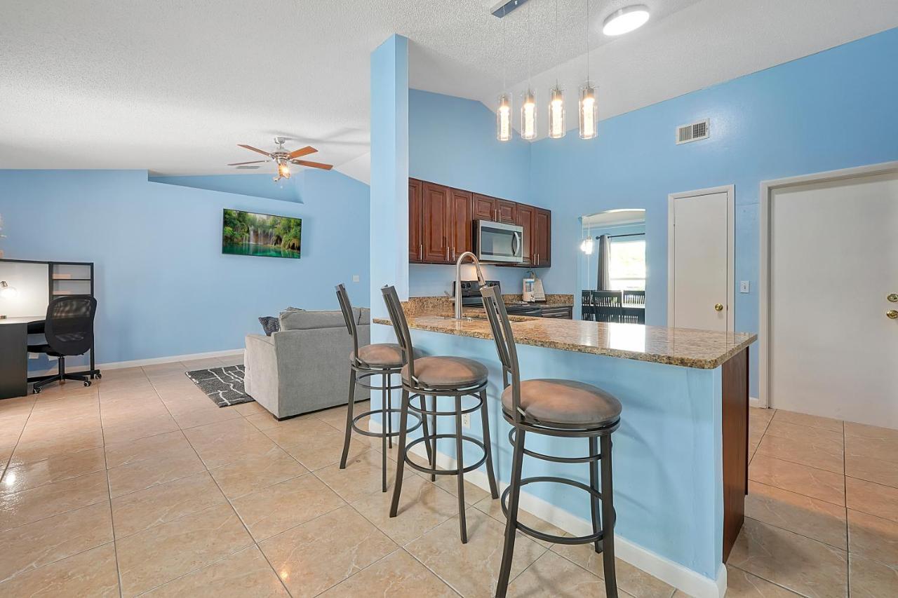 Luxury In With Pool - 10 Min Villa