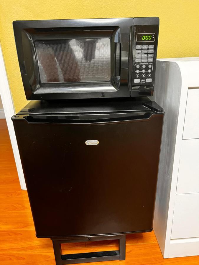 Spotless Guest With Shared Bathroom Homestay Orlando