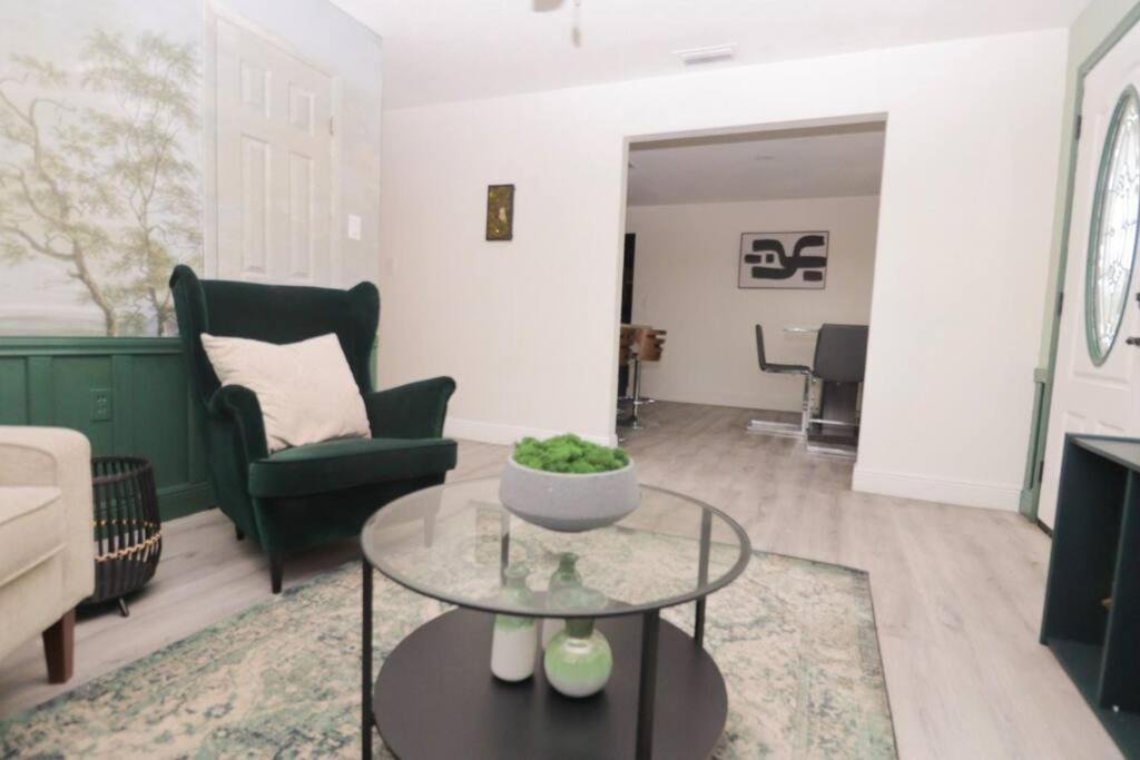 Stylish & Comfy Central Location Orlando
