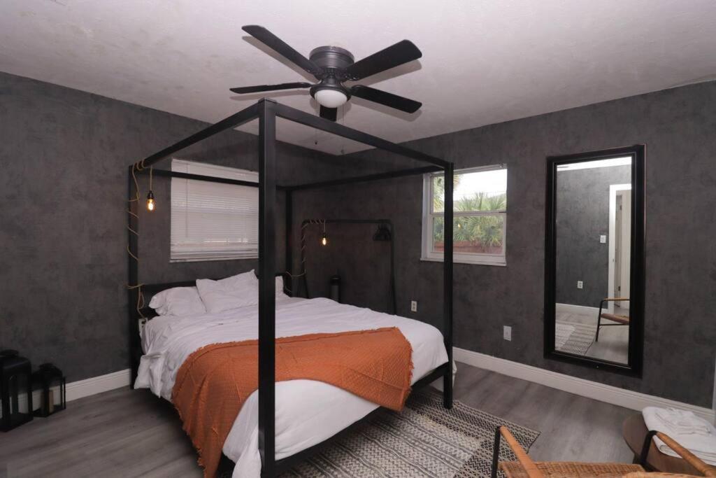 Holiday home Stylish & Comfy Central Location Orlando