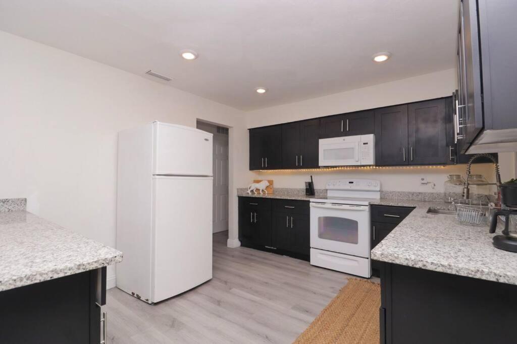 Holiday home Stylish & Comfy Central Location Orlando