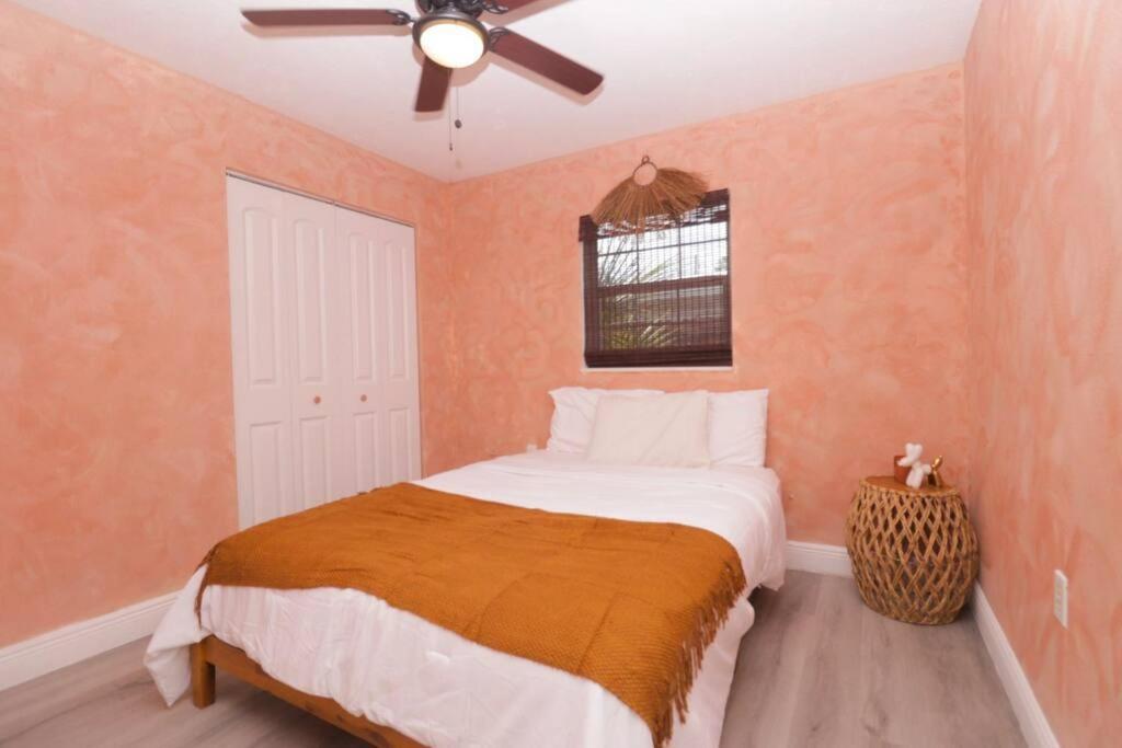 Stylish & Comfy Central Location Holiday home