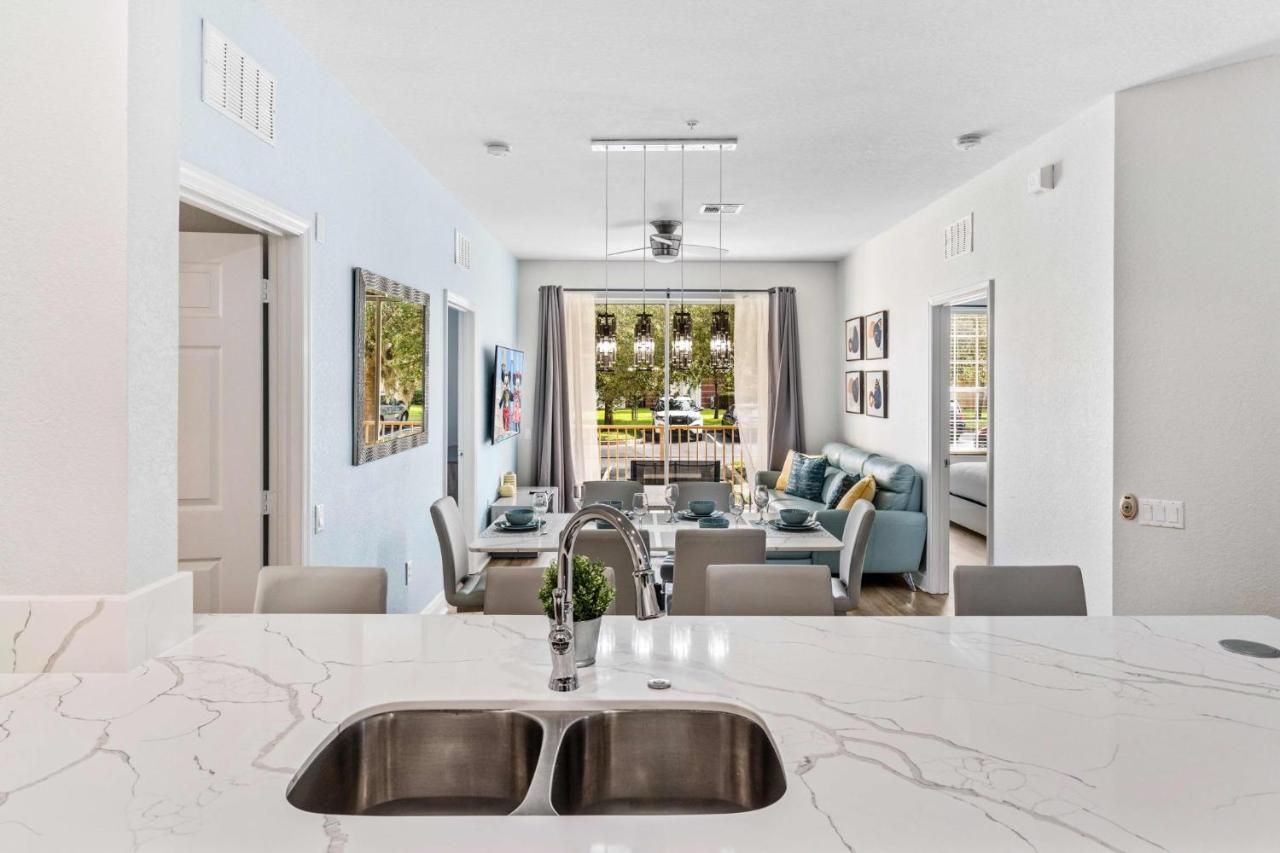 The Epic Dublin Vista Cay Apartment