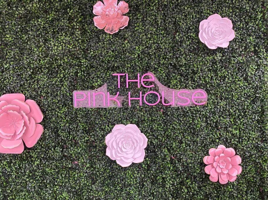 The Pink House * Orlando