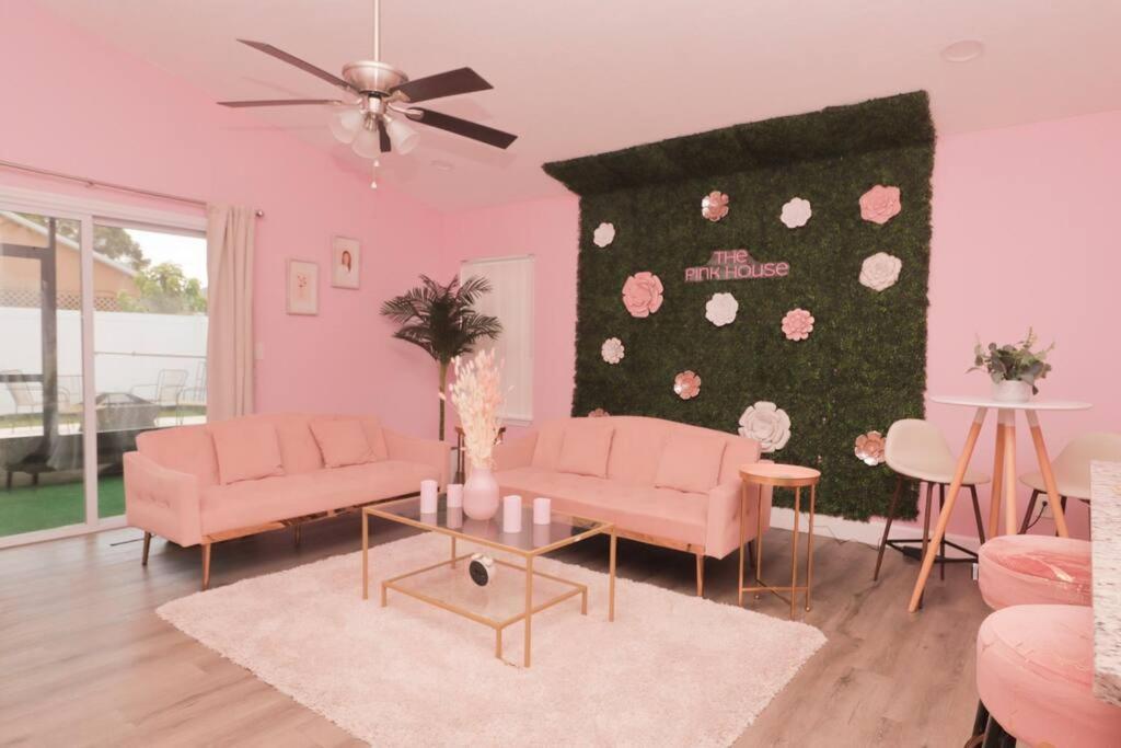 The Pink House Orlando