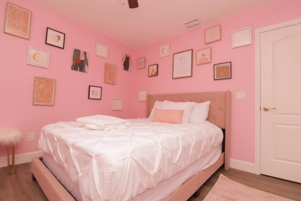 The Pink House Holiday home *